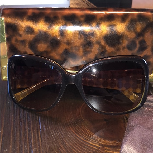 Tory Burch sunglasses - Picture 1 of 3